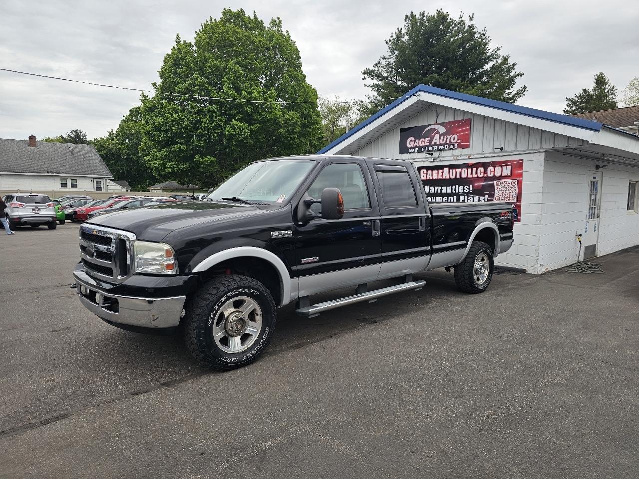 Ford F-250 SD XL Crew Cab 4WD 2006