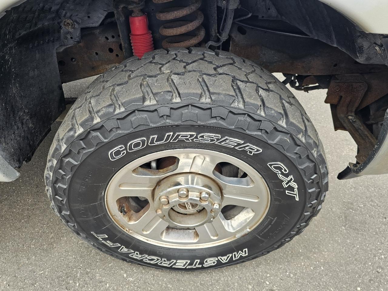 Ford F-250 SD XL Crew Cab 4WD 2006