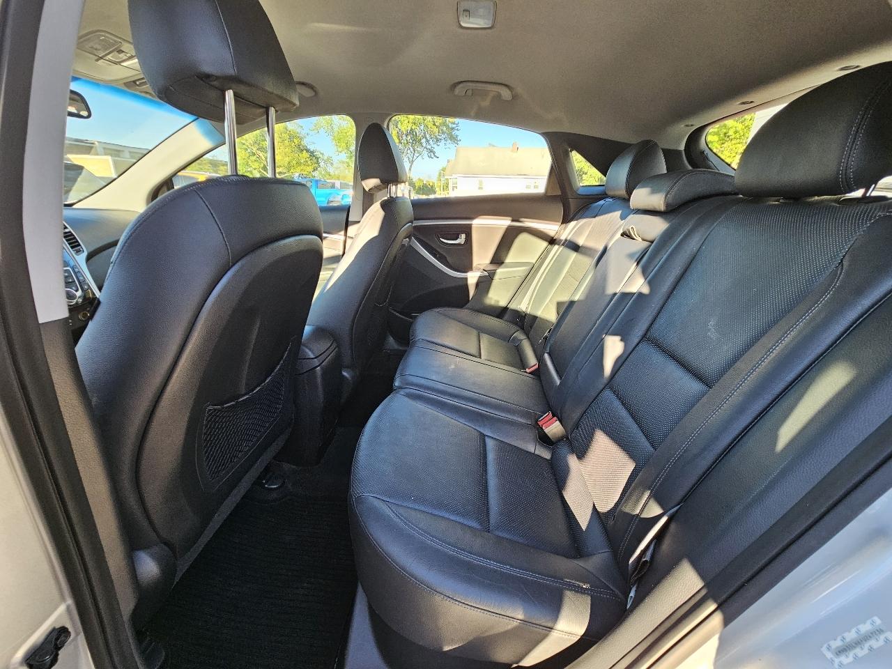 Hyundai Elantra GT A/T 2015