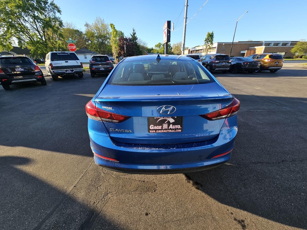 Hyundai Elantra Value Edition 6A 2017