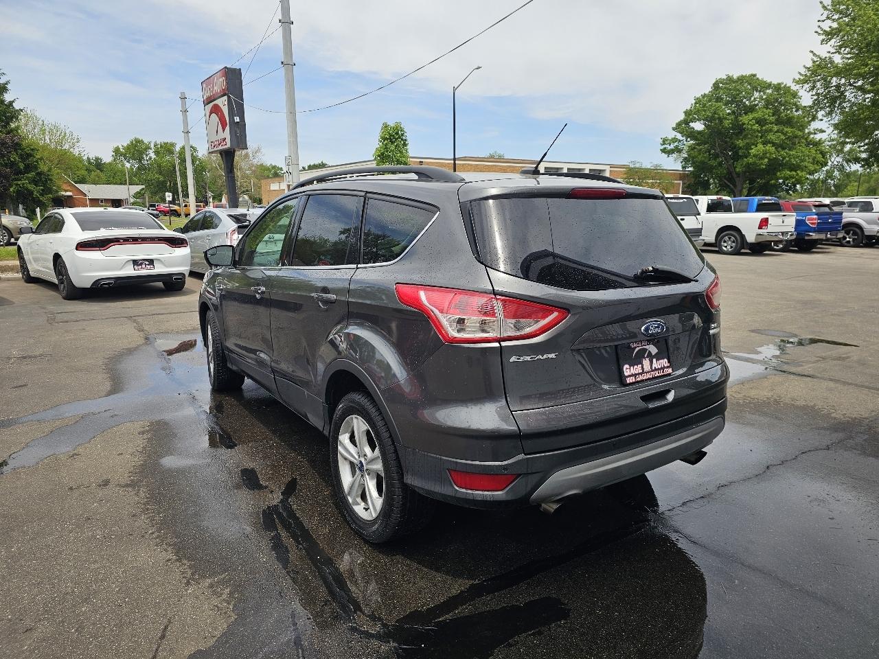 Ford Escape SE FWD 2016
