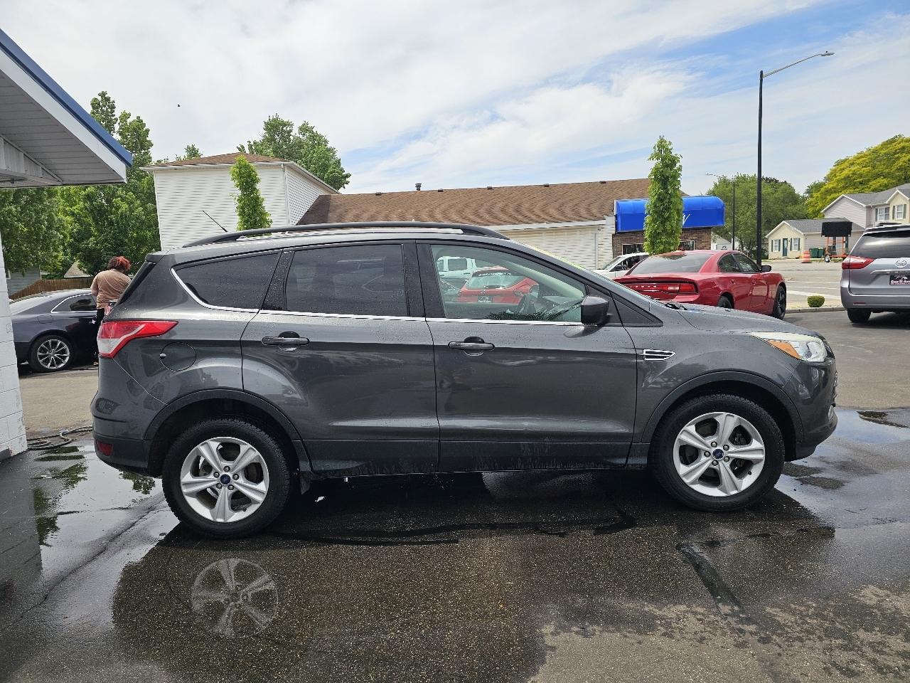 Ford Escape SE FWD 2016