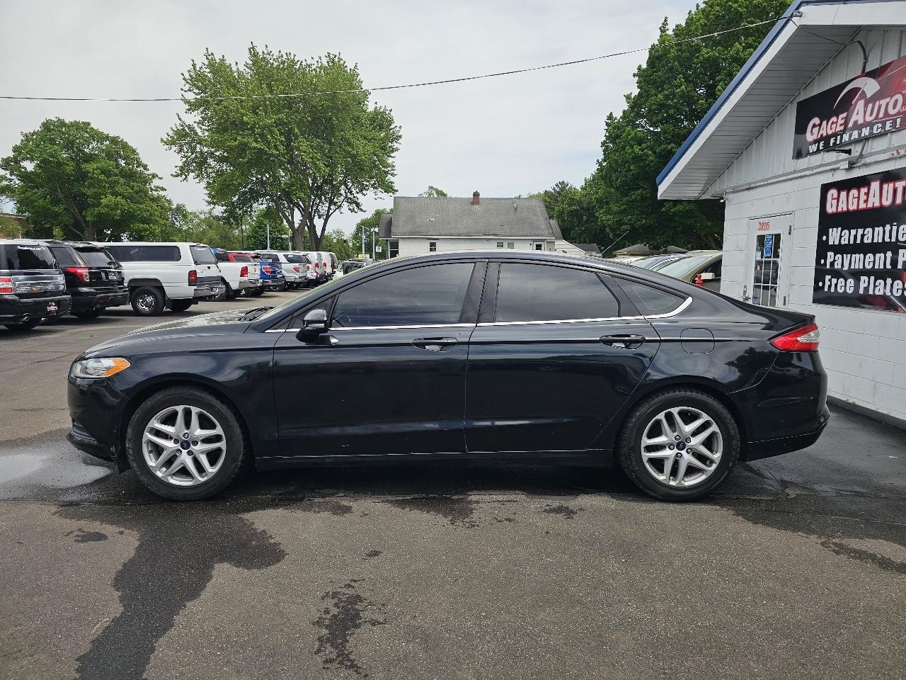 Ford Fusion SE 2014