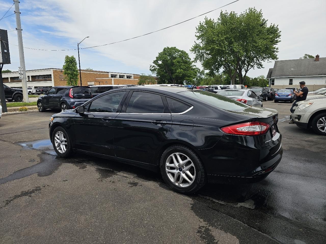 Ford Fusion SE 2014
