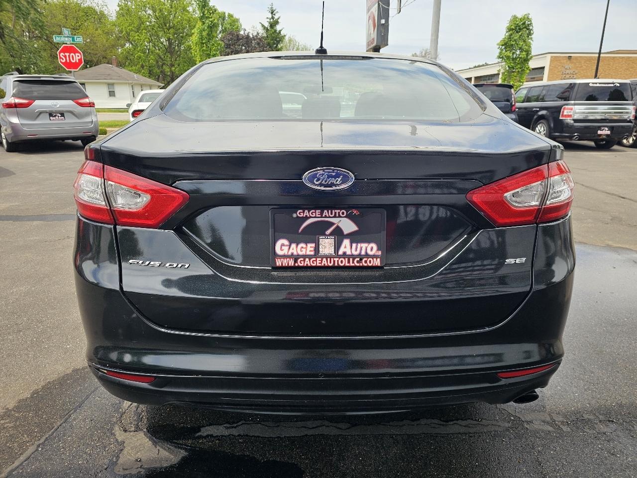 Ford Fusion SE 2014