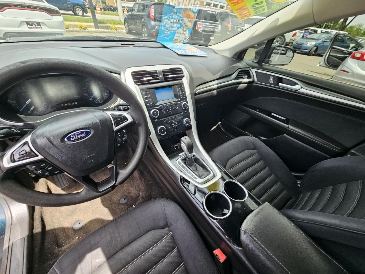 Ford Fusion SE 2014