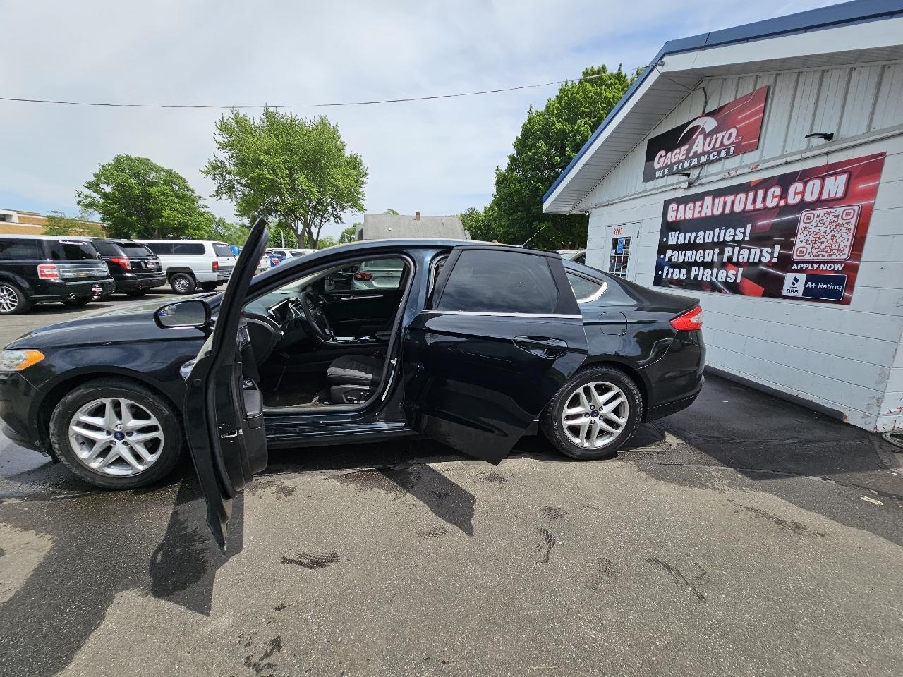 Ford Fusion SE 2014