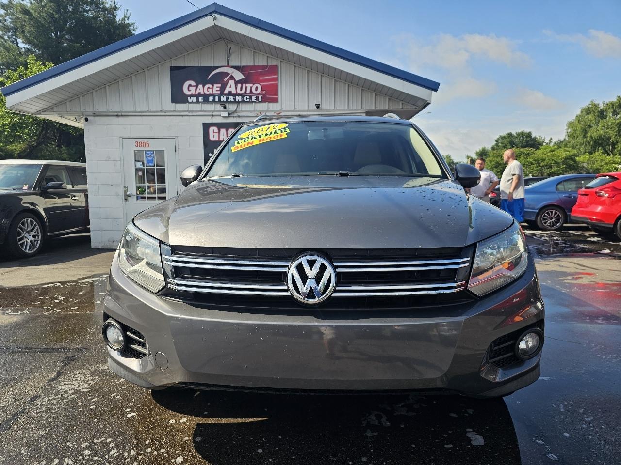Volkswagen Tiguan S 4Motion 2012