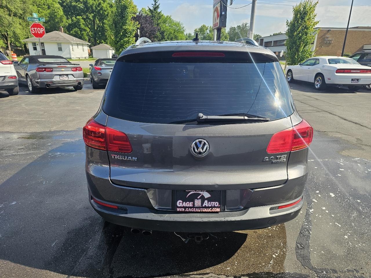 Volkswagen Tiguan S 4Motion 2012