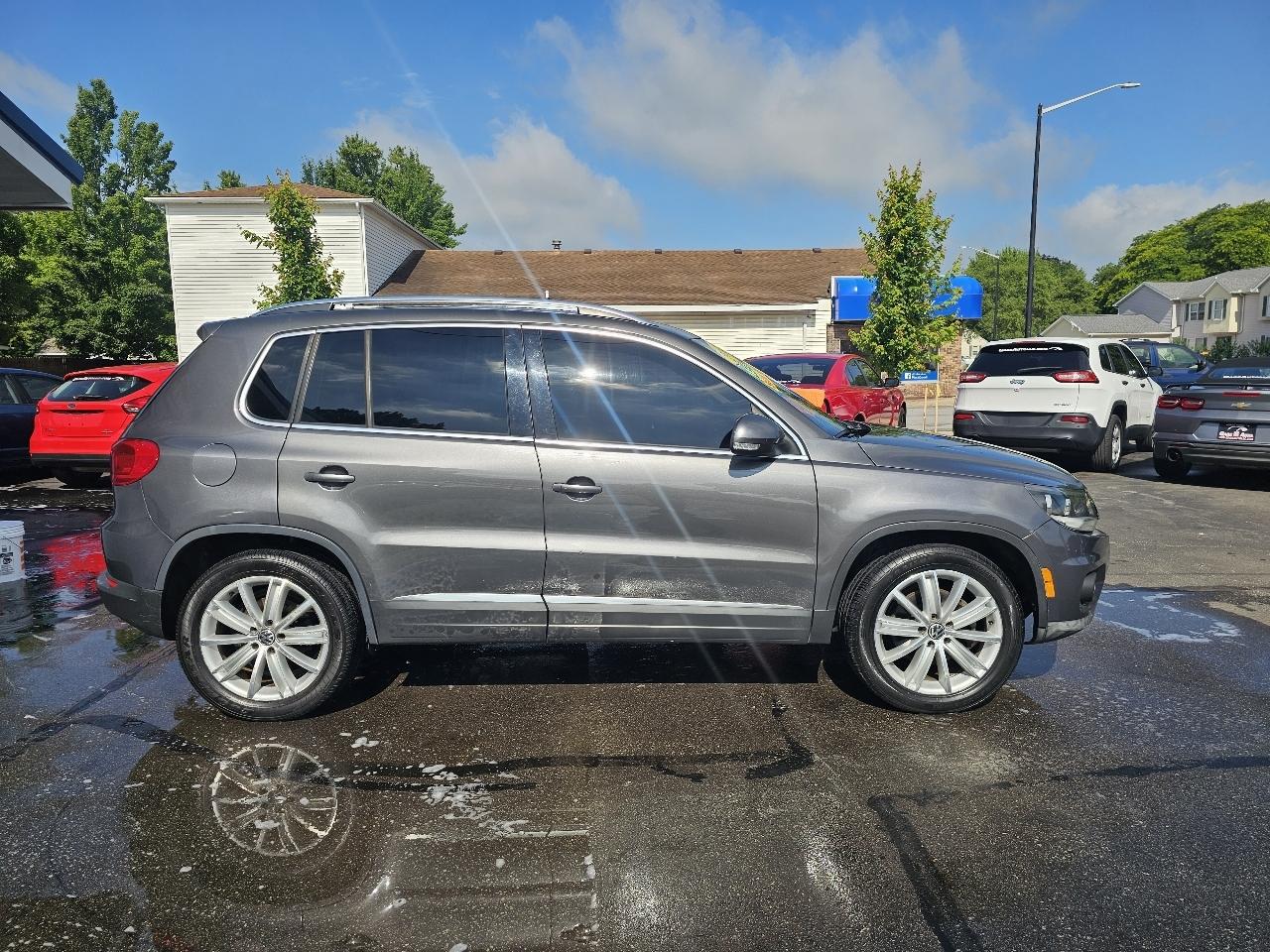 Volkswagen Tiguan S 4Motion 2012