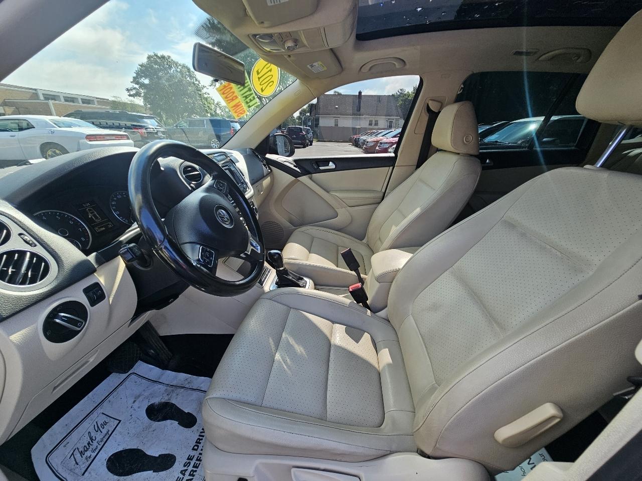 Volkswagen Tiguan S 4Motion 2012