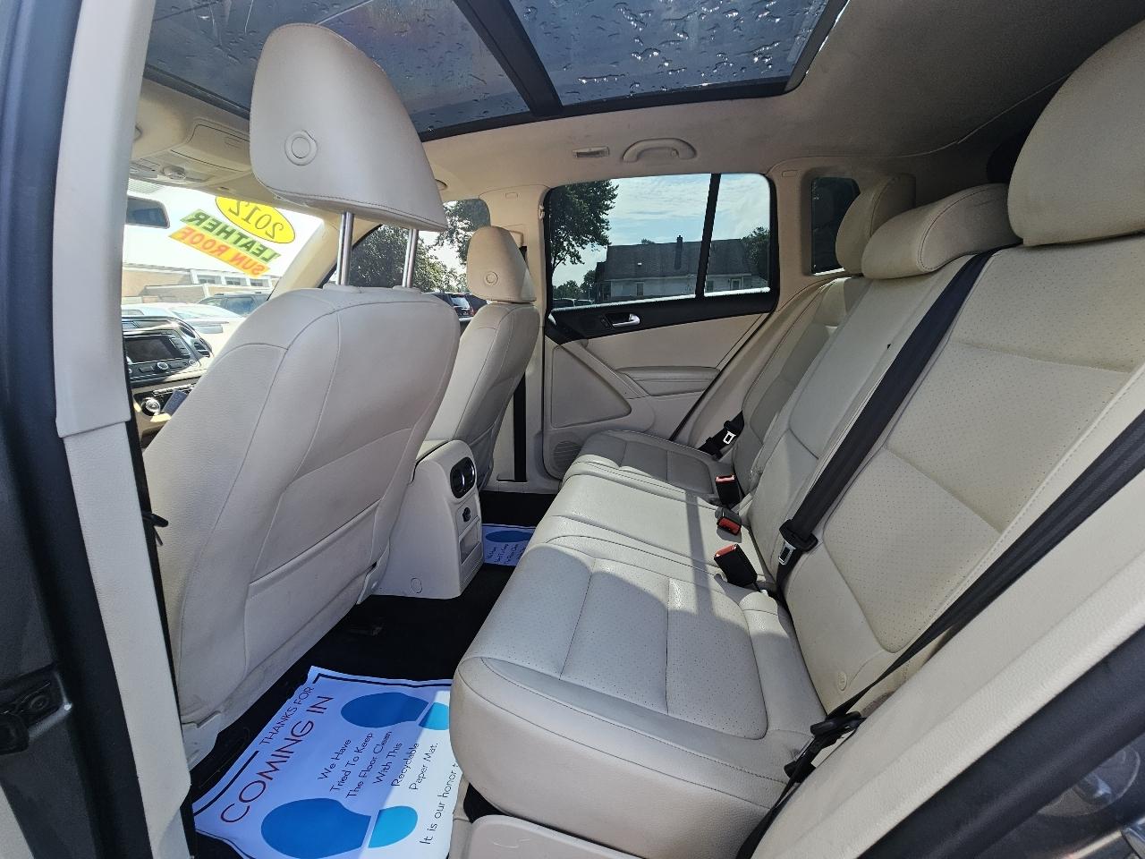 Volkswagen Tiguan S 4Motion 2012