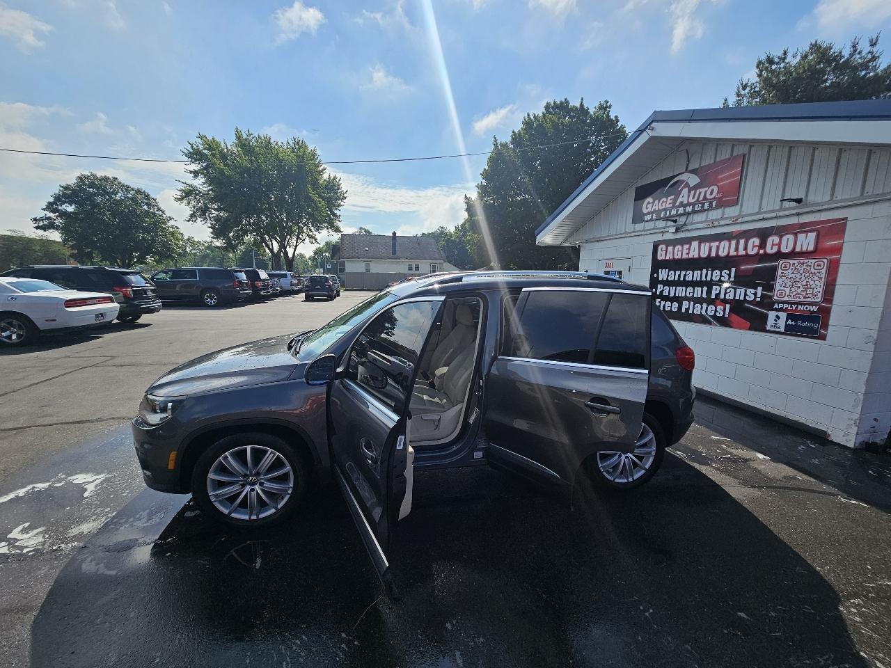 Volkswagen Tiguan S 4Motion 2012