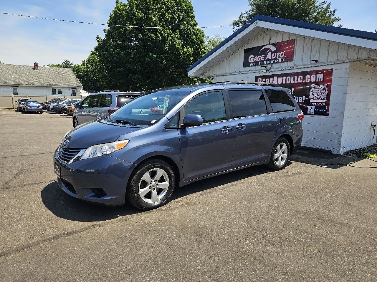 Toyota Sienna LE FWD 8-Passenger V6 2015