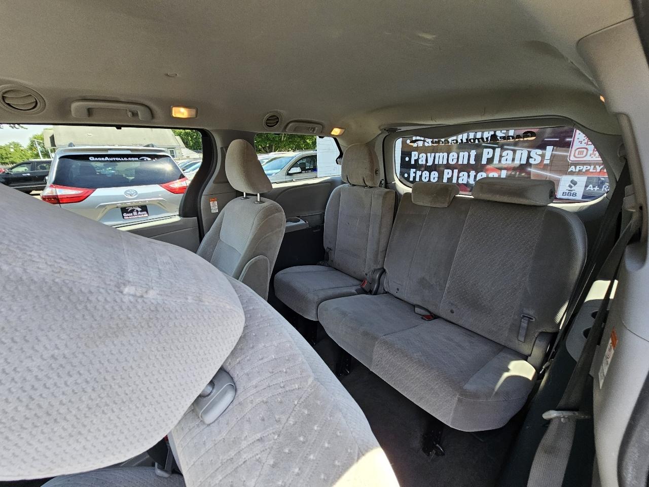Toyota Sienna LE FWD 8-Passenger V6 2015