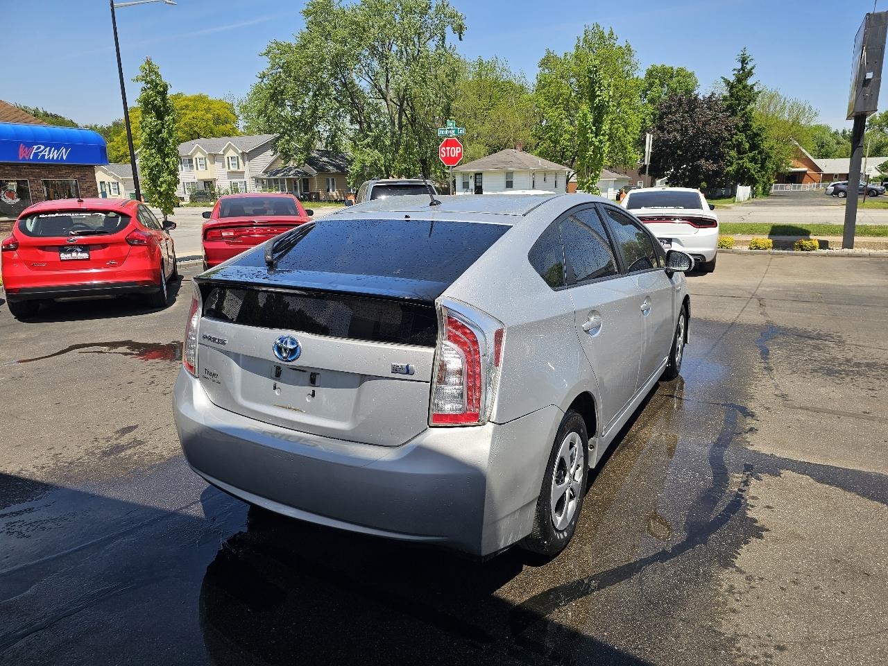 Toyota Prius Prius V 2012