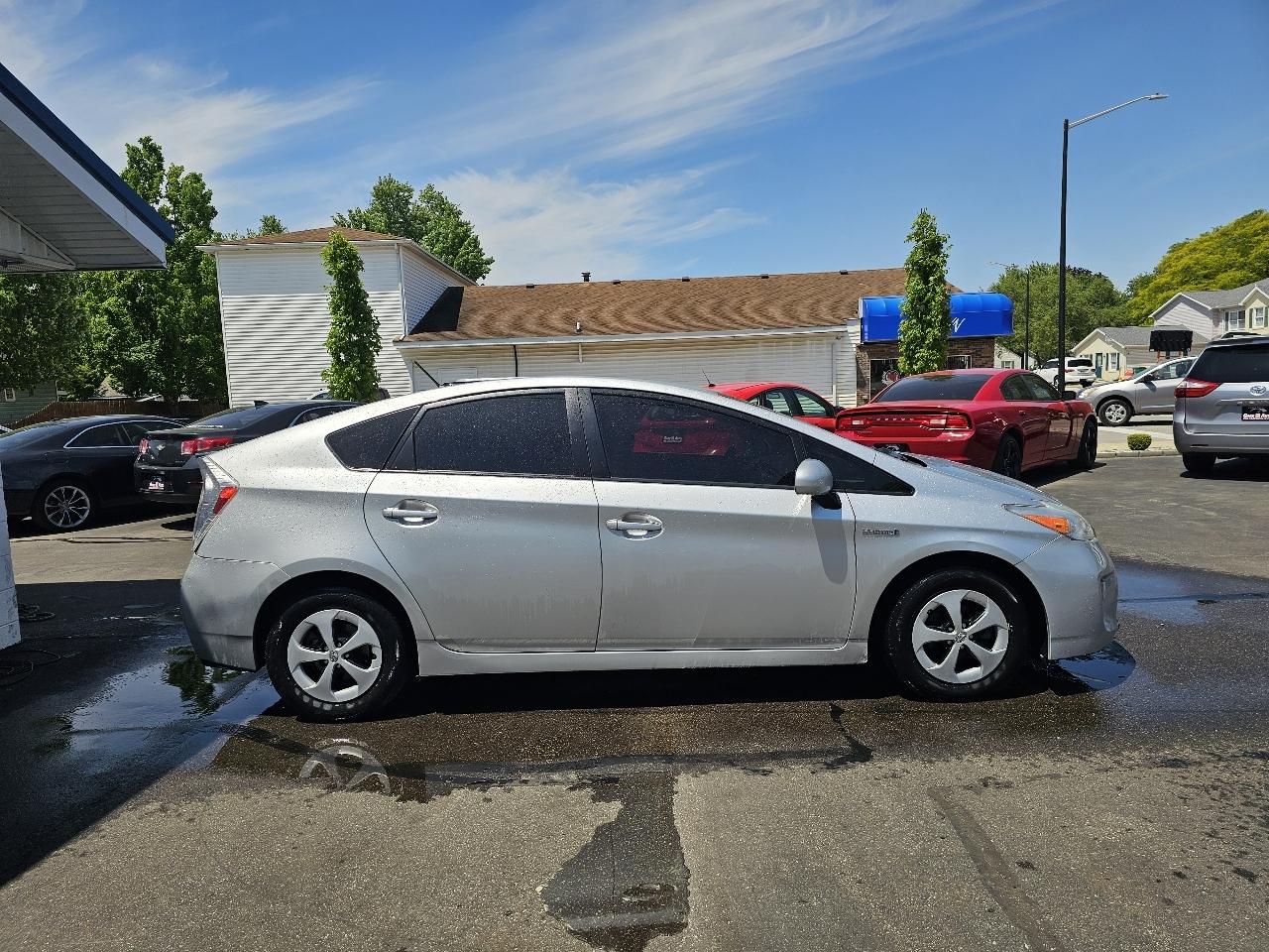 Toyota Prius Prius V 2012