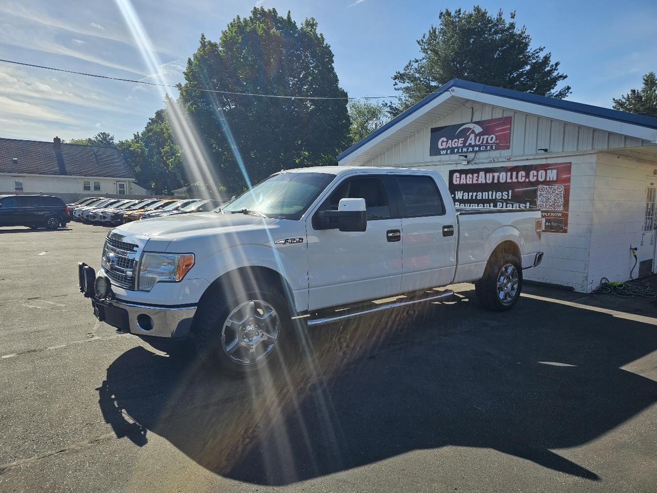 Ford F-150 XL SuperCrew 5.5-ft. Bed 4WD 2014