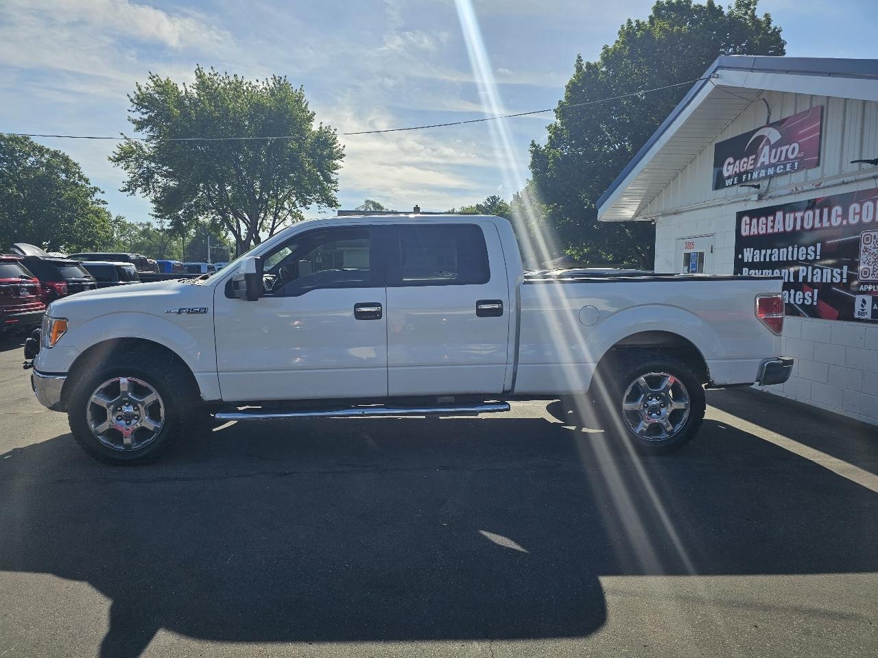 Ford F-150 XL SuperCrew 5.5-ft. Bed 4WD 2014