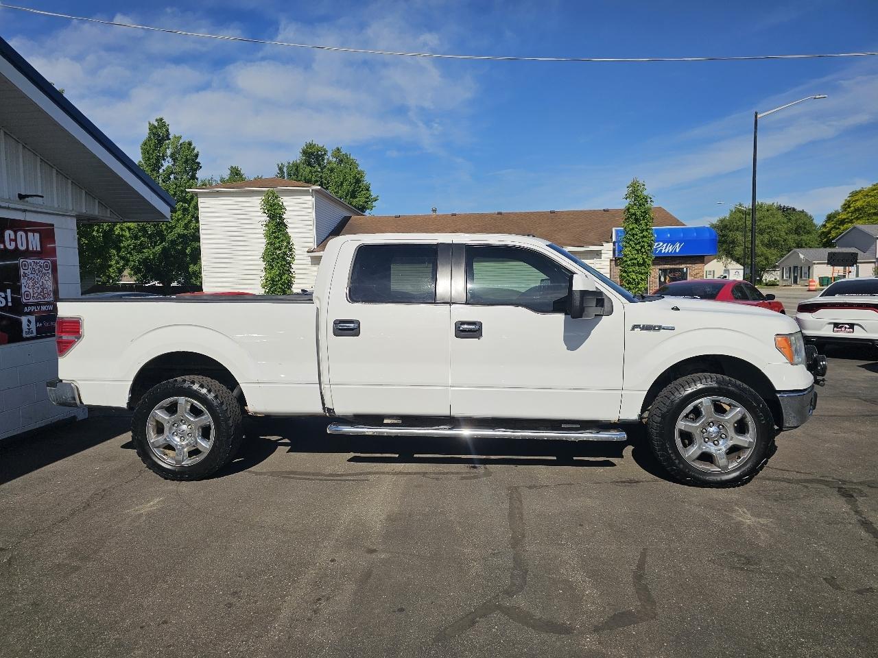 Ford F-150 XL SuperCrew 5.5-ft. Bed 4WD 2014
