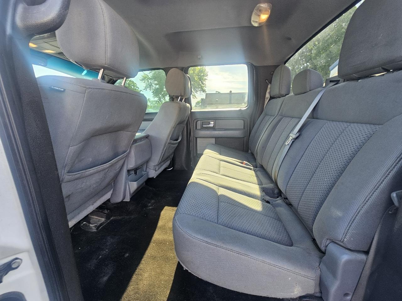 Ford F-150 XL SuperCrew 5.5-ft. Bed 4WD 2014
