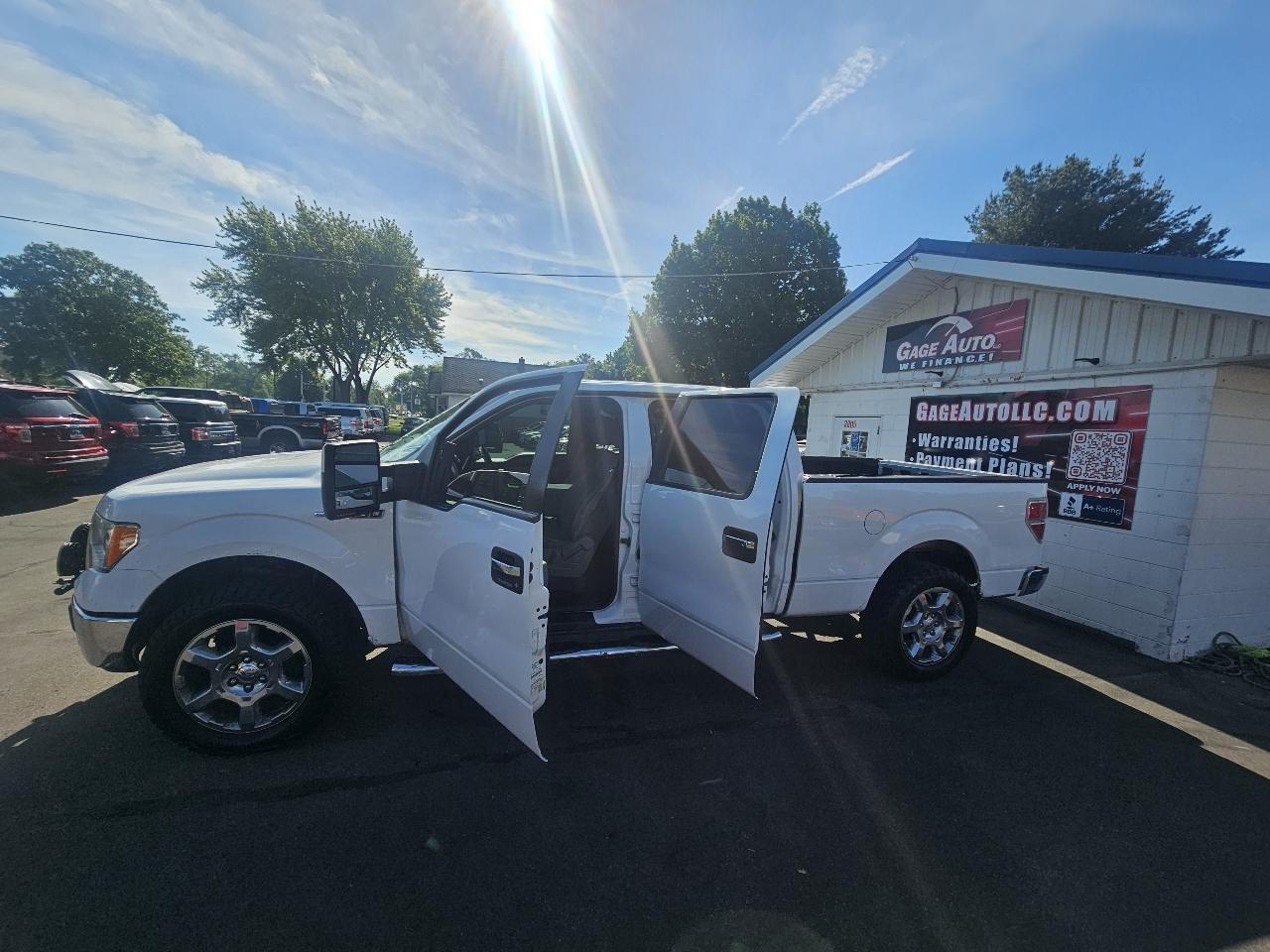 Ford F-150 XL SuperCrew 5.5-ft. Bed 4WD 2014