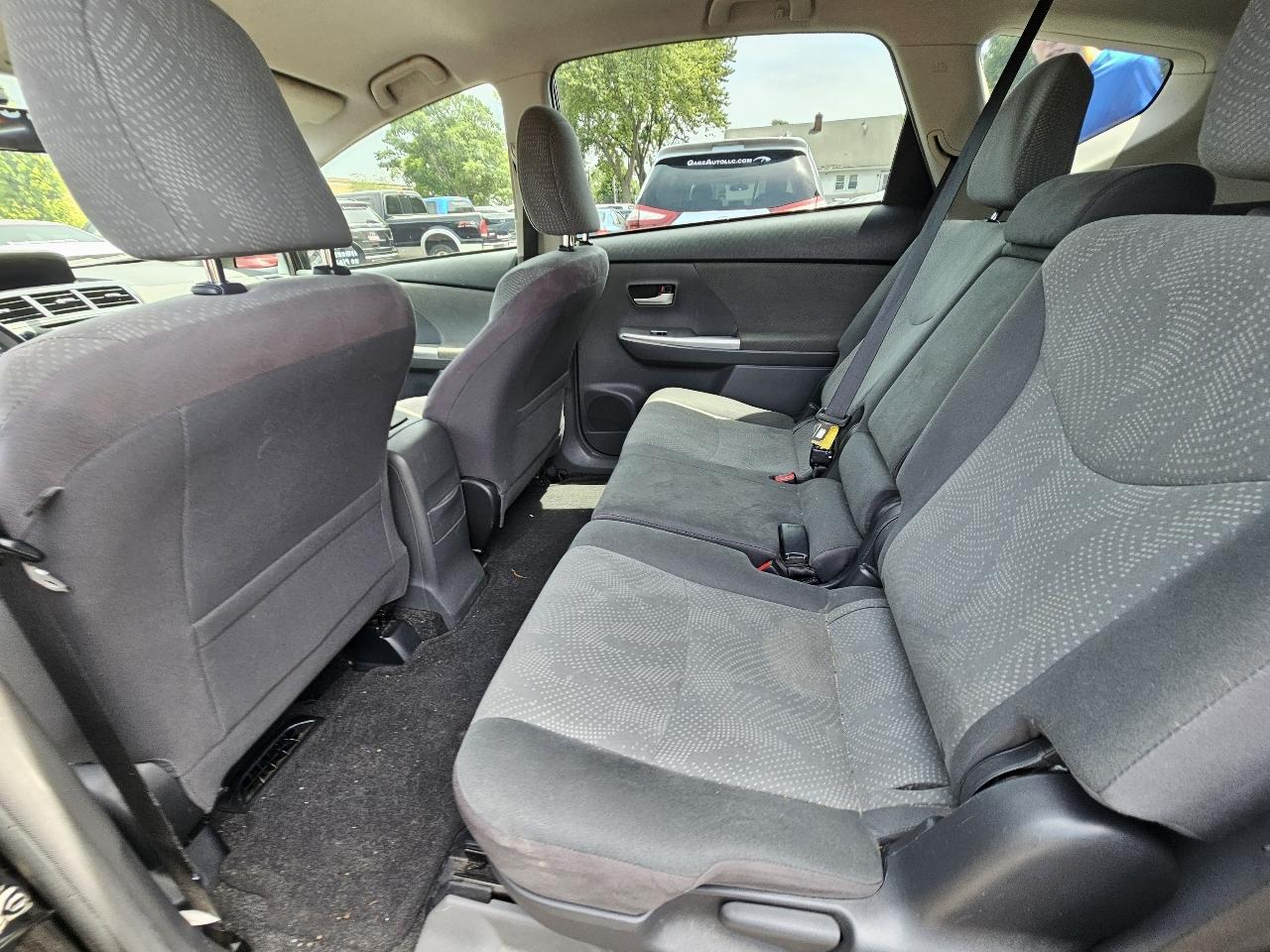 Toyota Prius V Two 2012