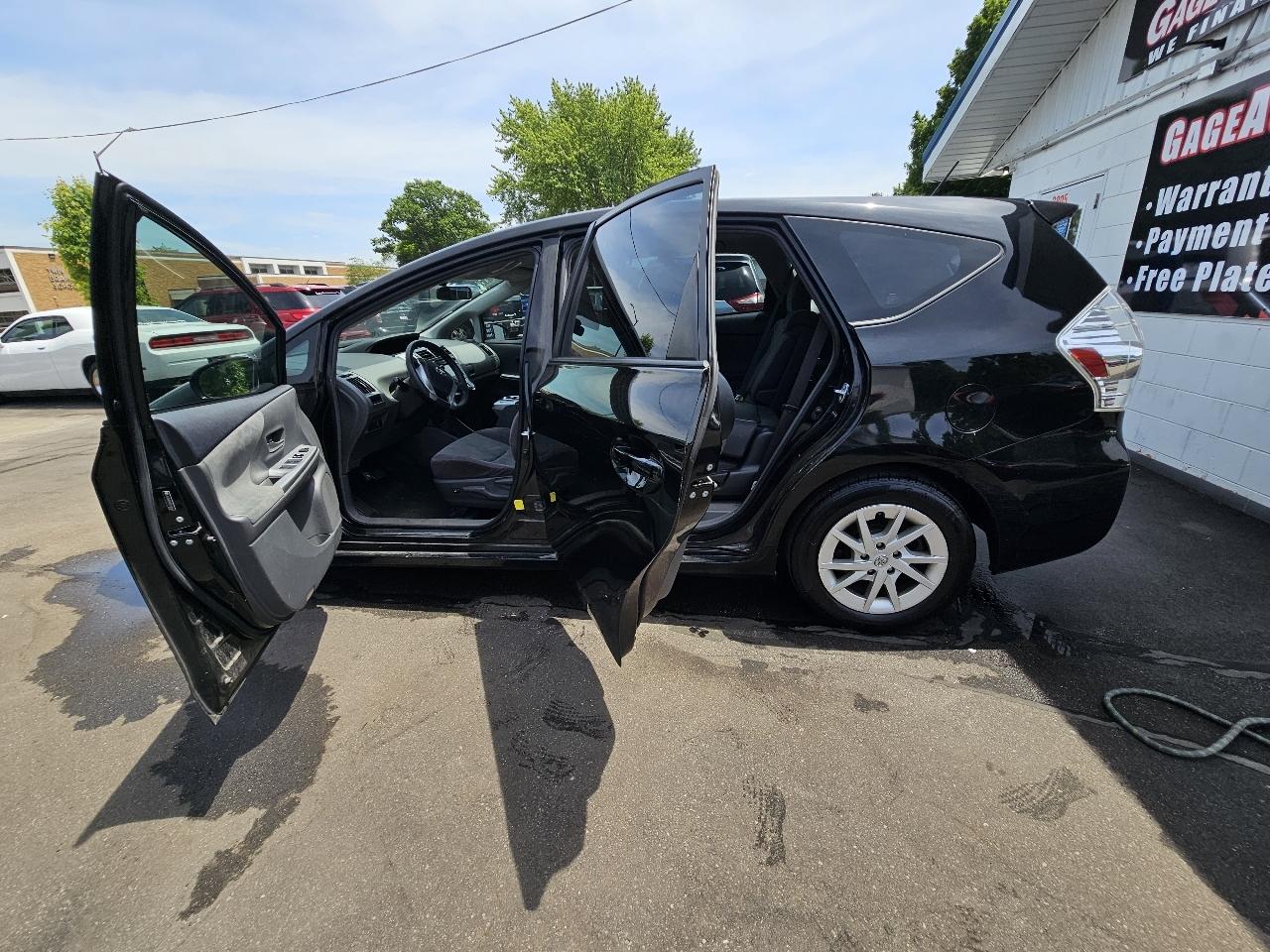 Toyota Prius V Two 2012