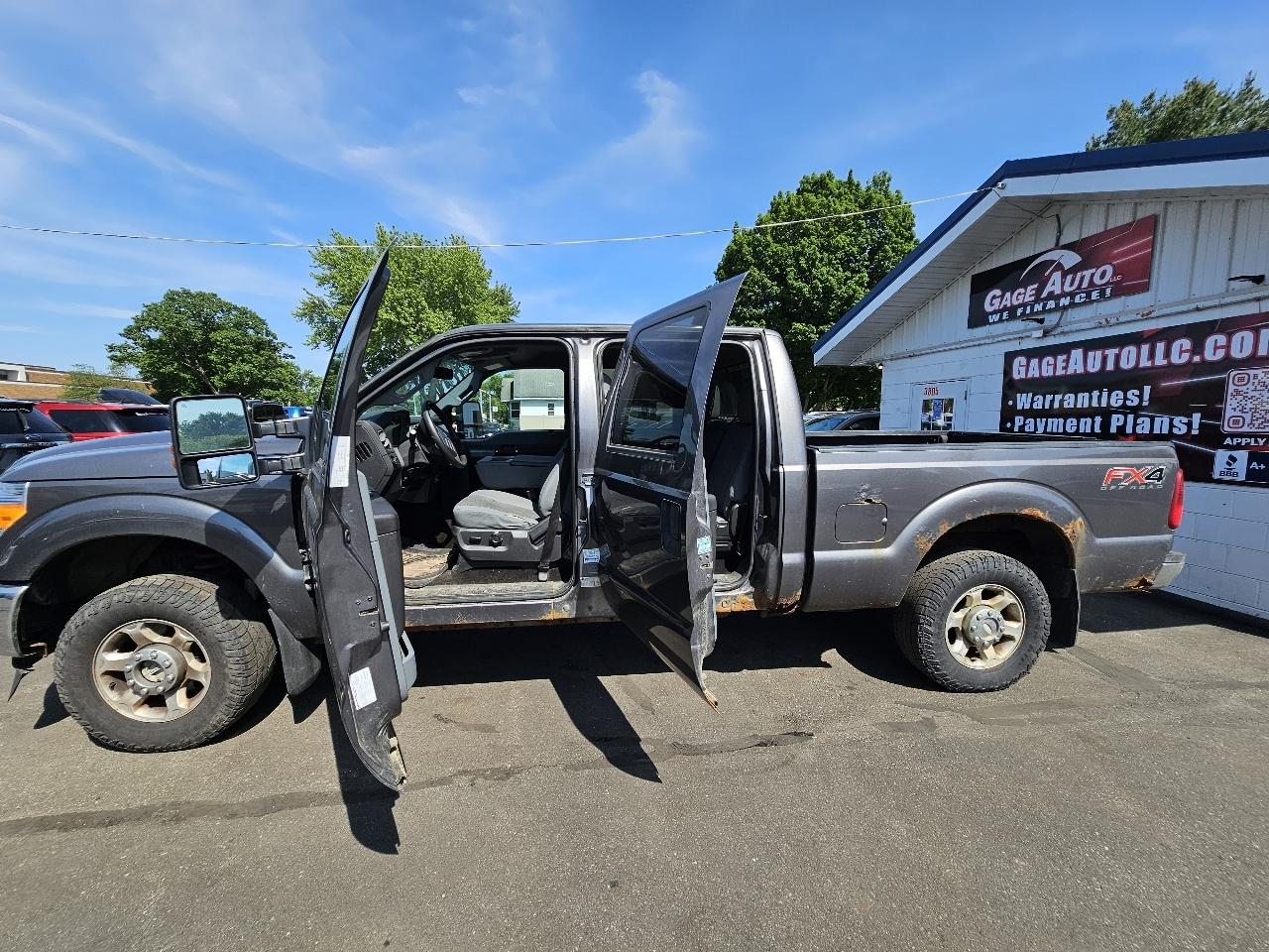 Ford F-250 SD King Ranch Crew Cab 4WD 2013
