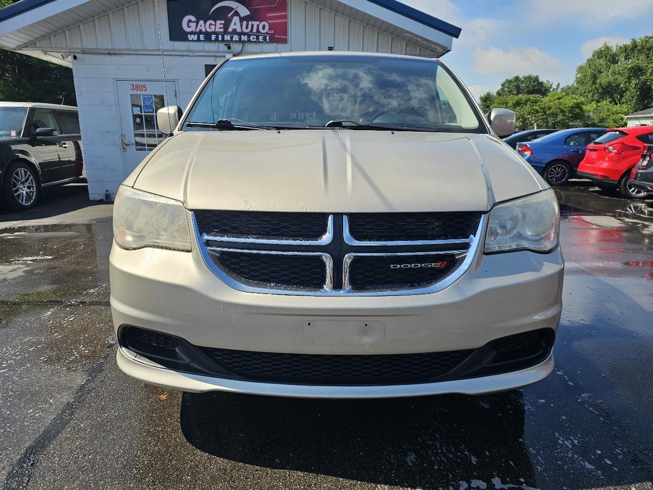Dodge Grand Caravan SXT 2013