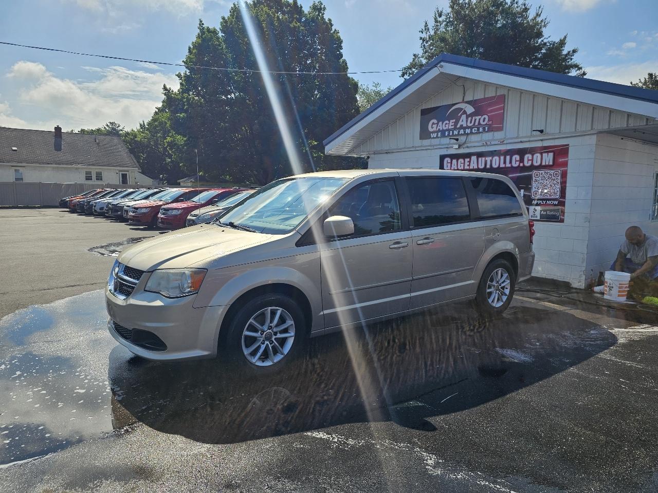 Dodge Grand Caravan SXT 2013