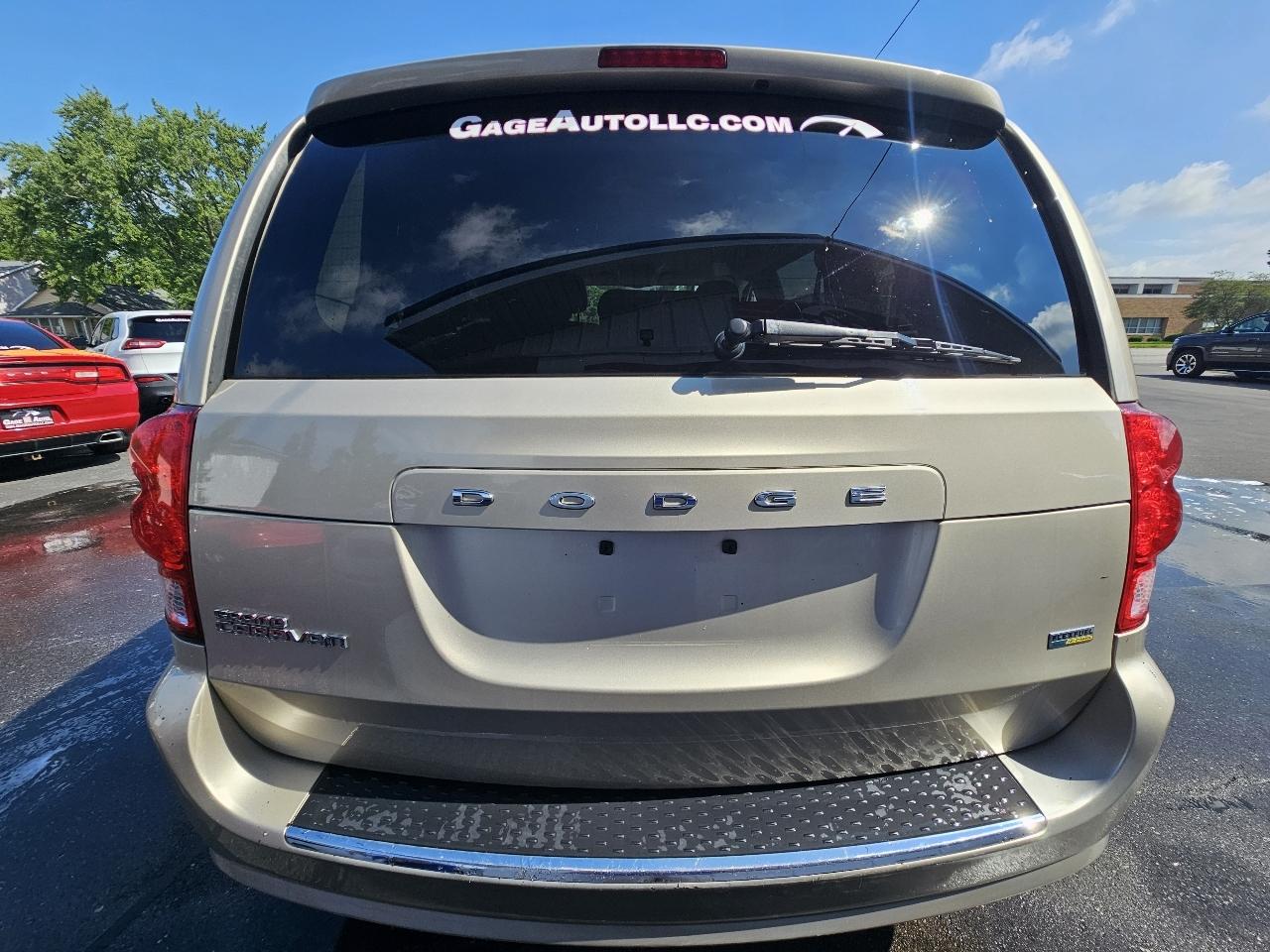 Dodge Grand Caravan SXT 2013