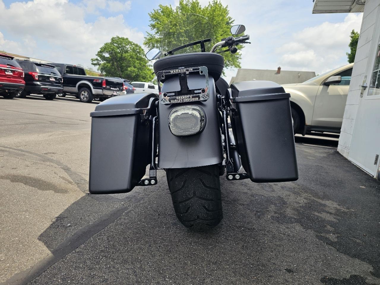 Harley-Davidson FLSTFB  2014