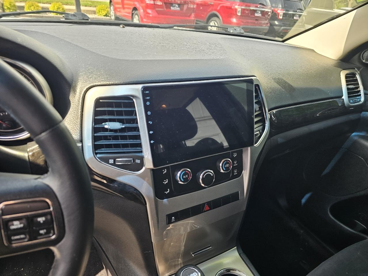 Jeep Grand Cherokee Laredo 4WD 2013