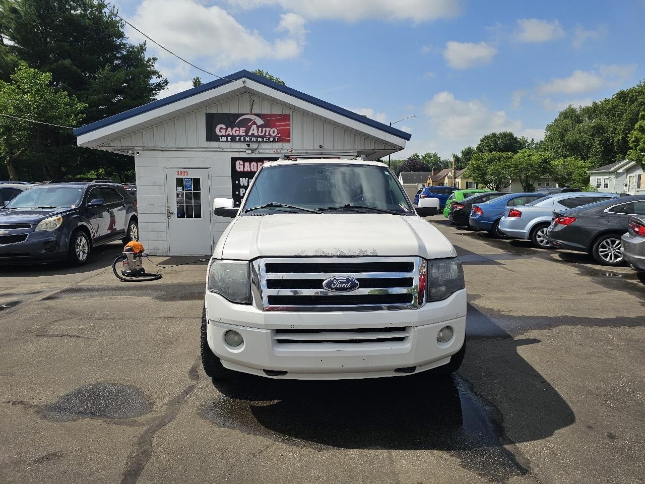 Ford Expedition Limited 4WD 2013