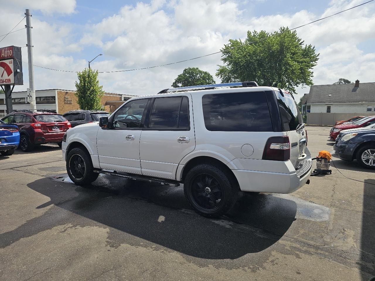 Ford Expedition Limited 4WD 2013