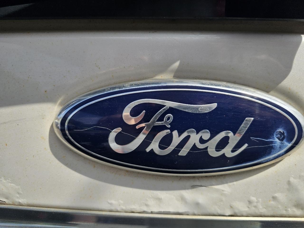 Ford Expedition Limited 4WD 2013