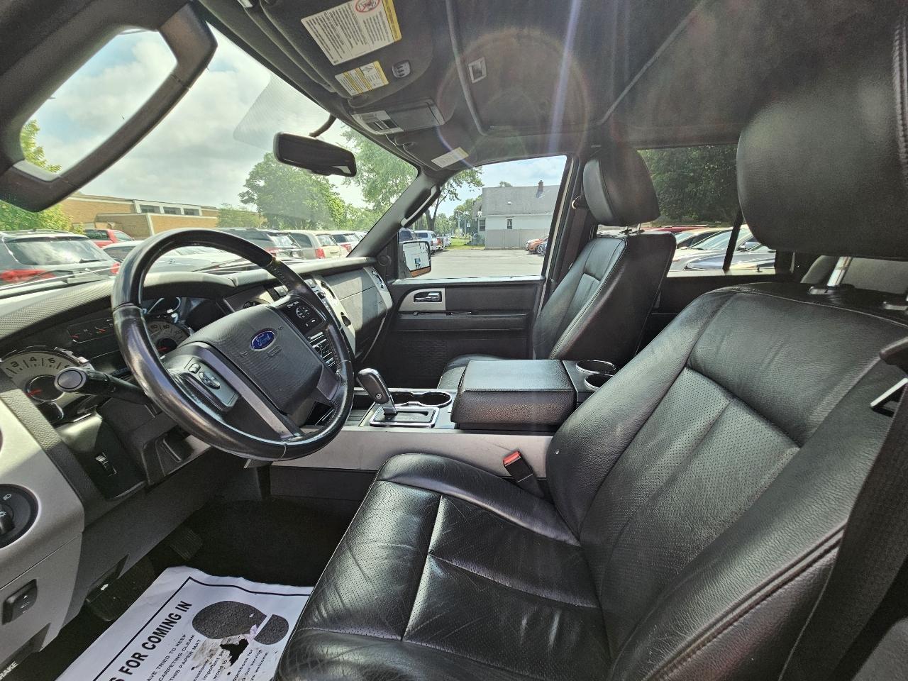 Ford Expedition Limited 4WD 2013