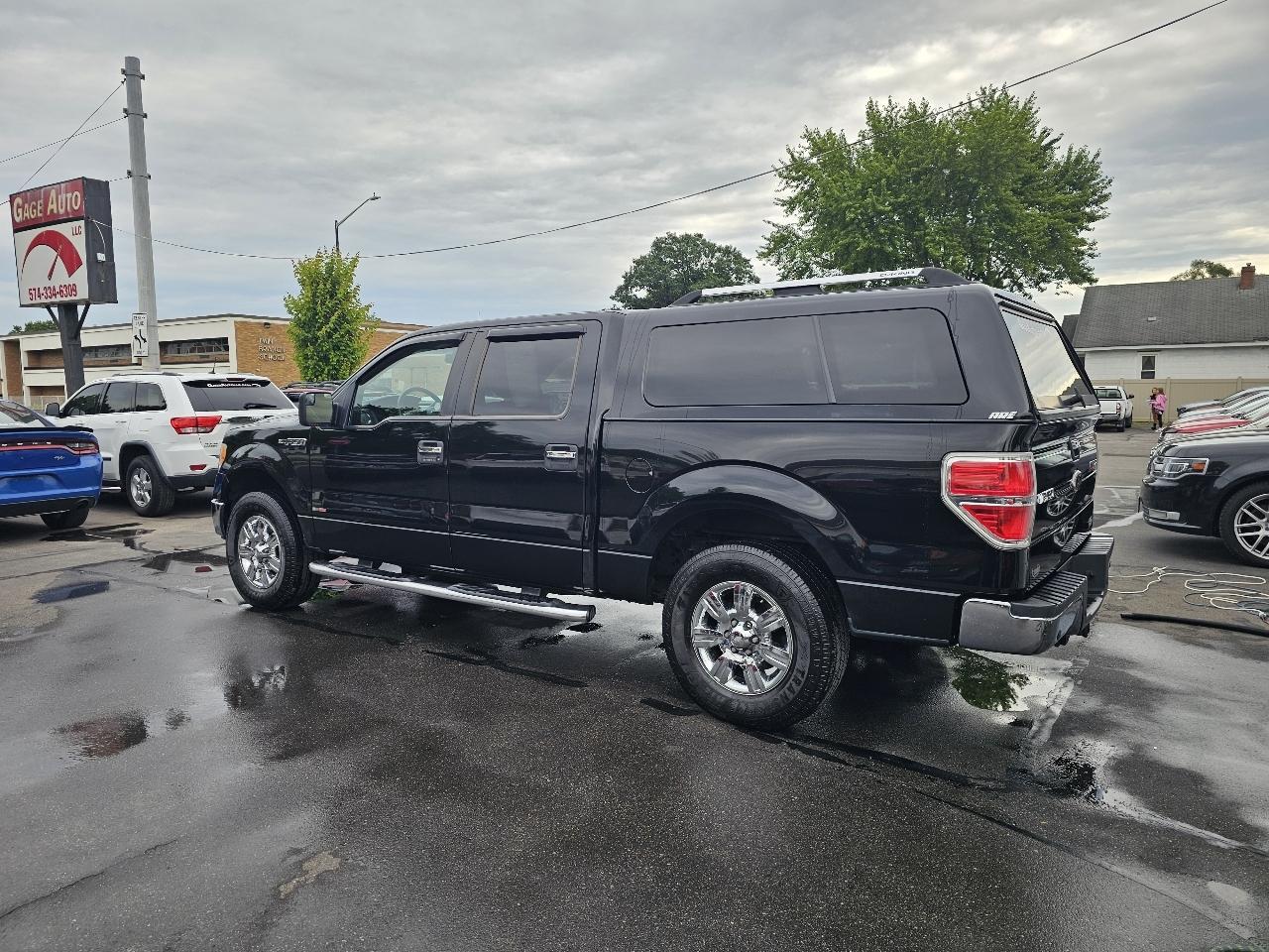 Ford F-150 XL SuperCrew 5.5-ft. Bed 2WD 2011