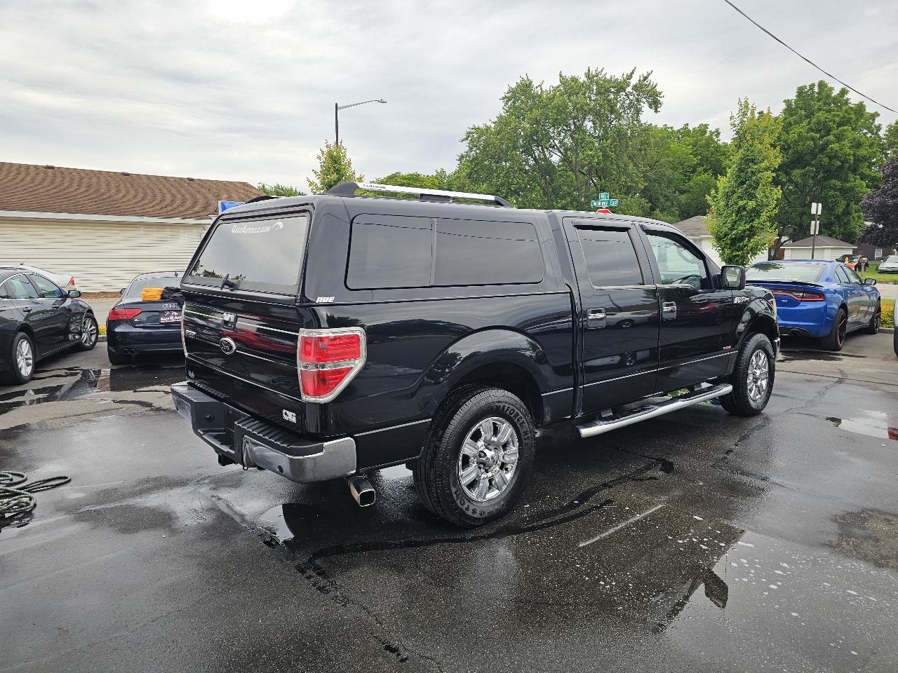 Ford F-150 XL SuperCrew 5.5-ft. Bed 2WD 2011