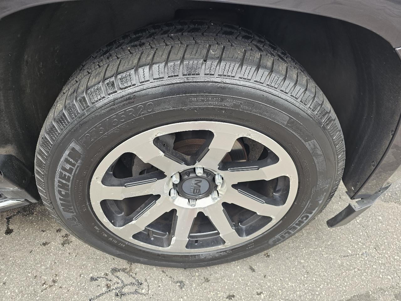 Chevrolet Suburban Premier 4WD 2017