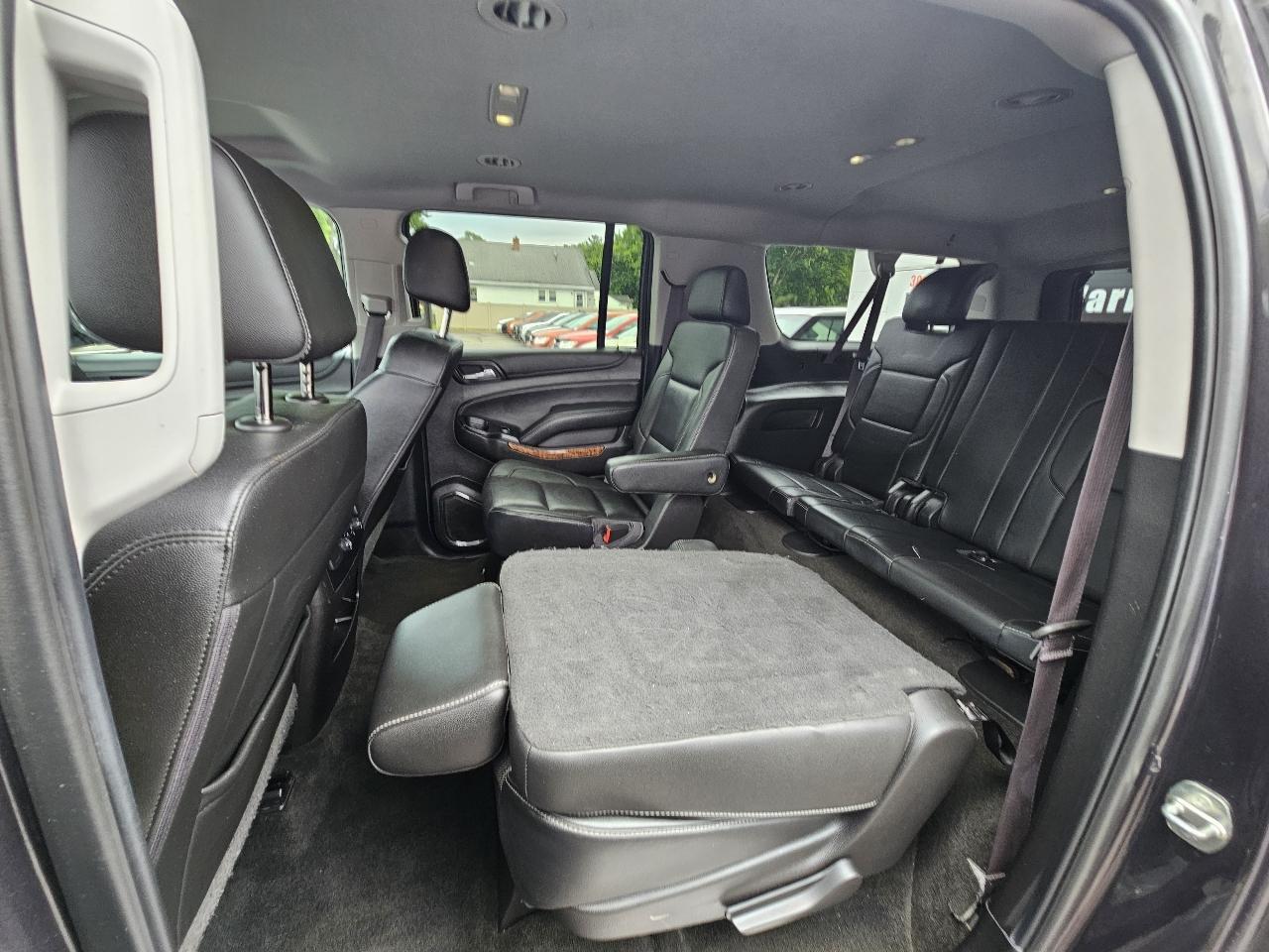 Chevrolet Suburban Premier 4WD 2017