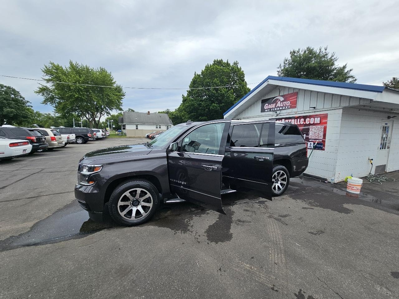 Chevrolet Suburban Premier 4WD 2017