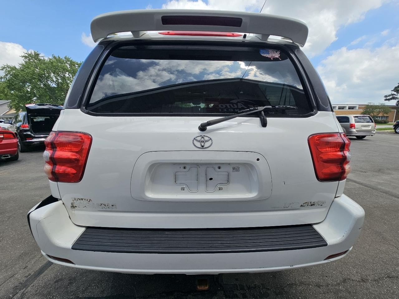Toyota Sequoia Limited 4WD 2003