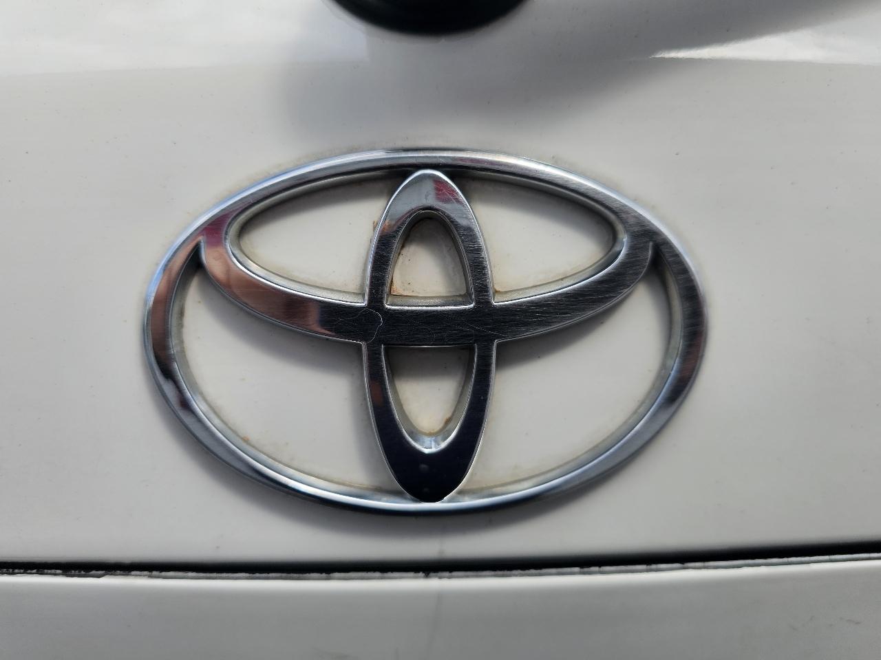 Toyota Sequoia Limited 4WD 2003