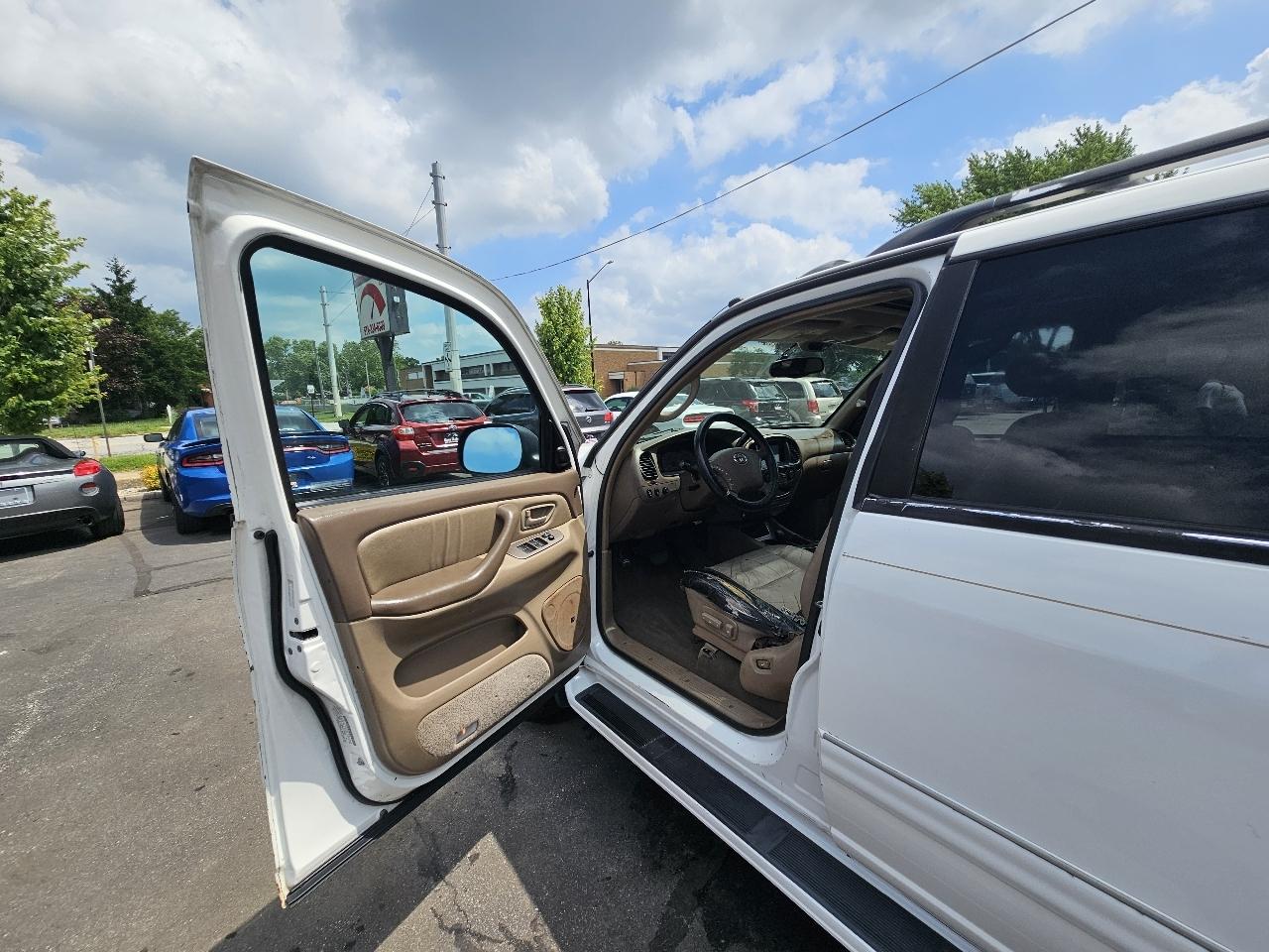 Toyota Sequoia Limited 4WD 2003