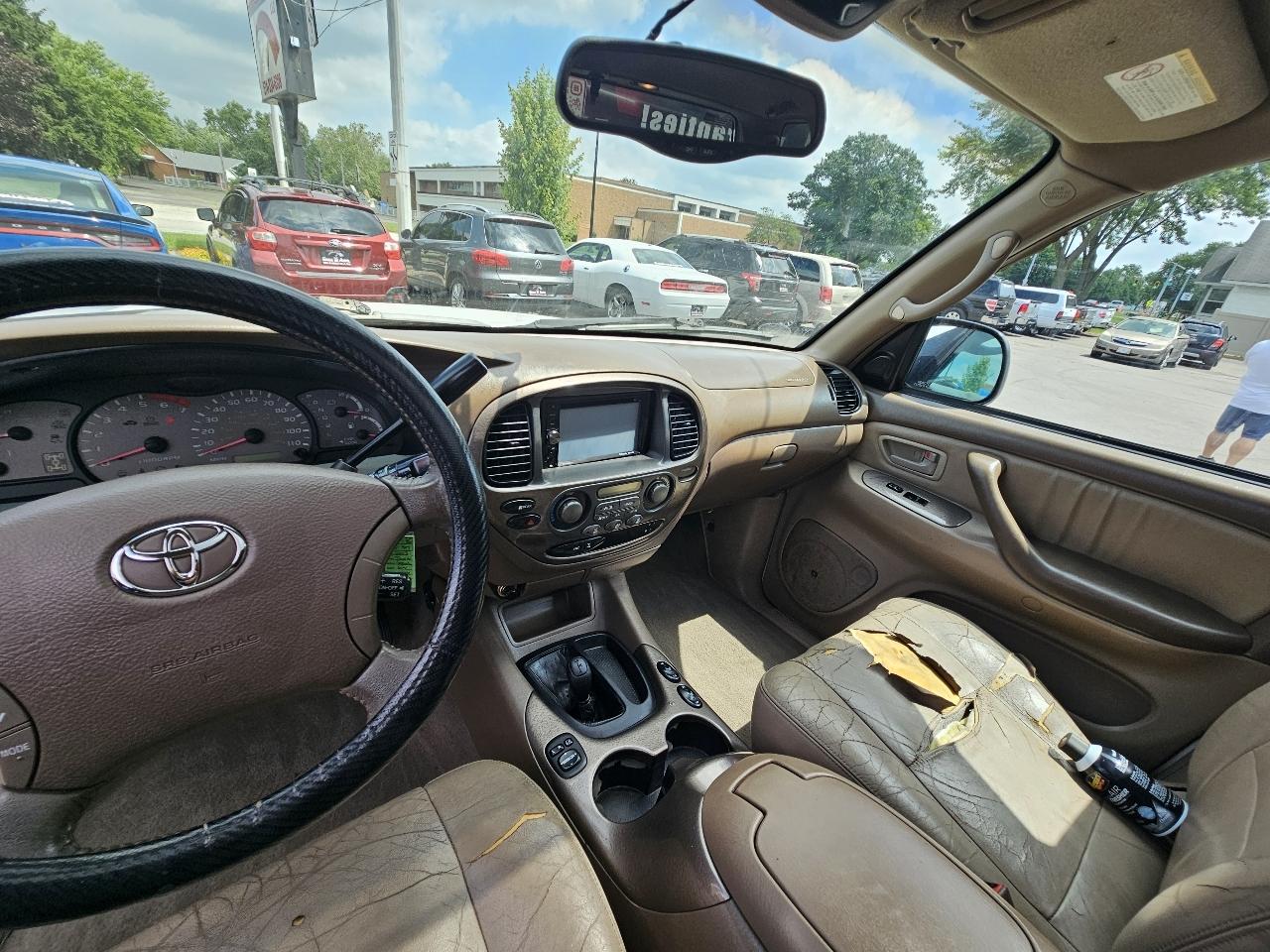 Toyota Sequoia Limited 4WD 2003