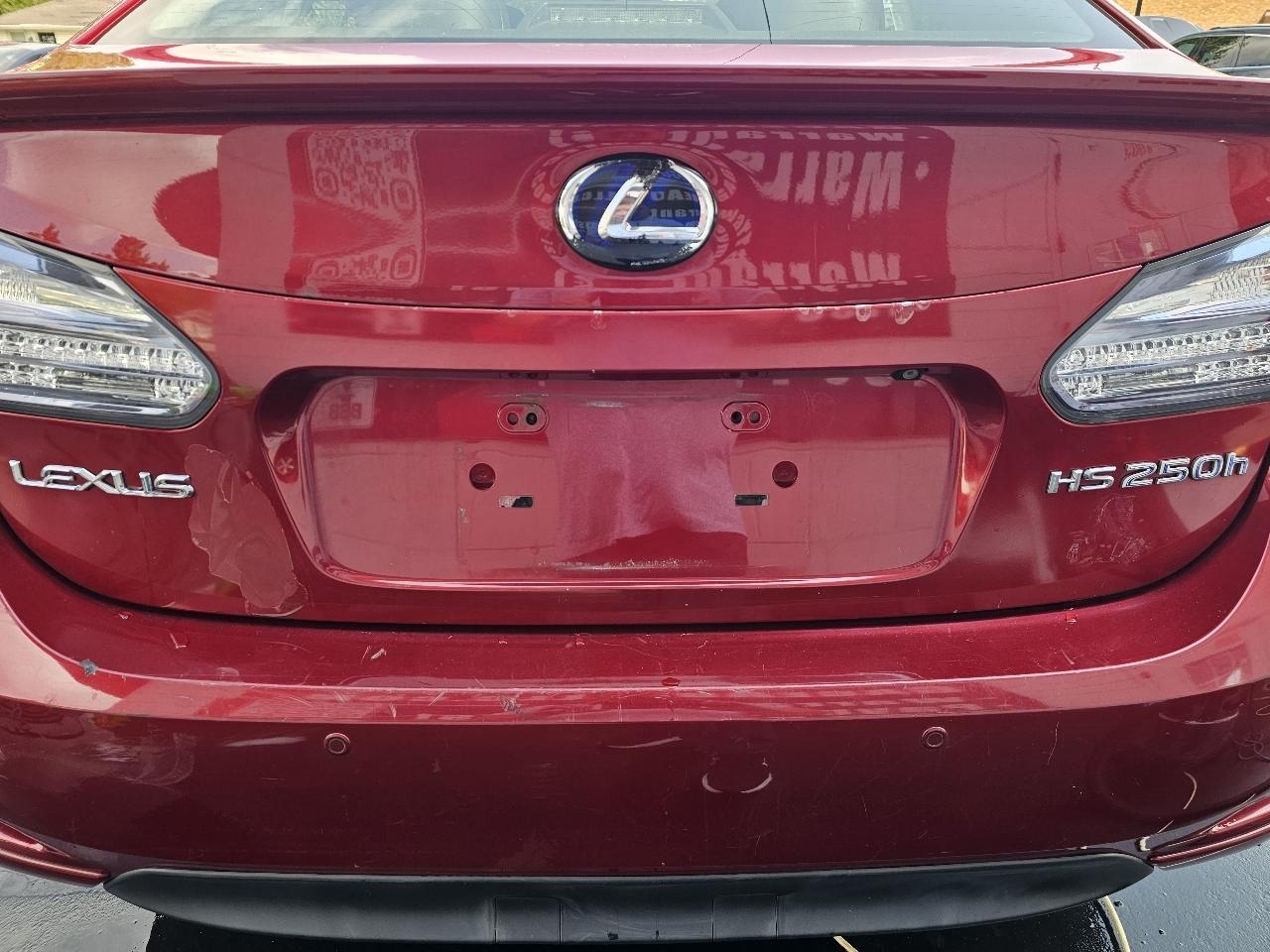 Lexus HS 250h Sedan 2010