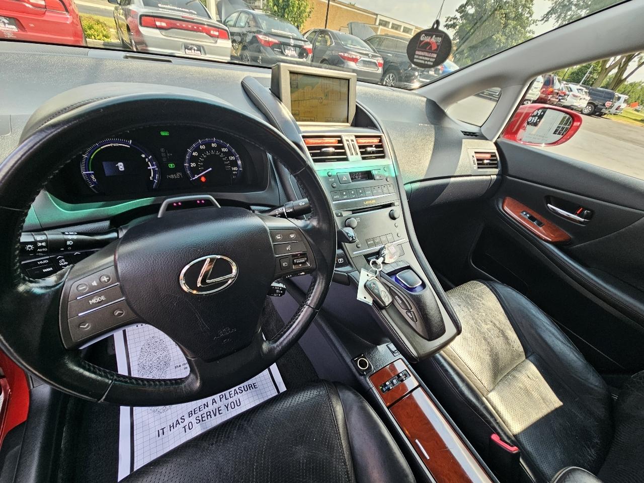 Lexus HS 250h Sedan 2010