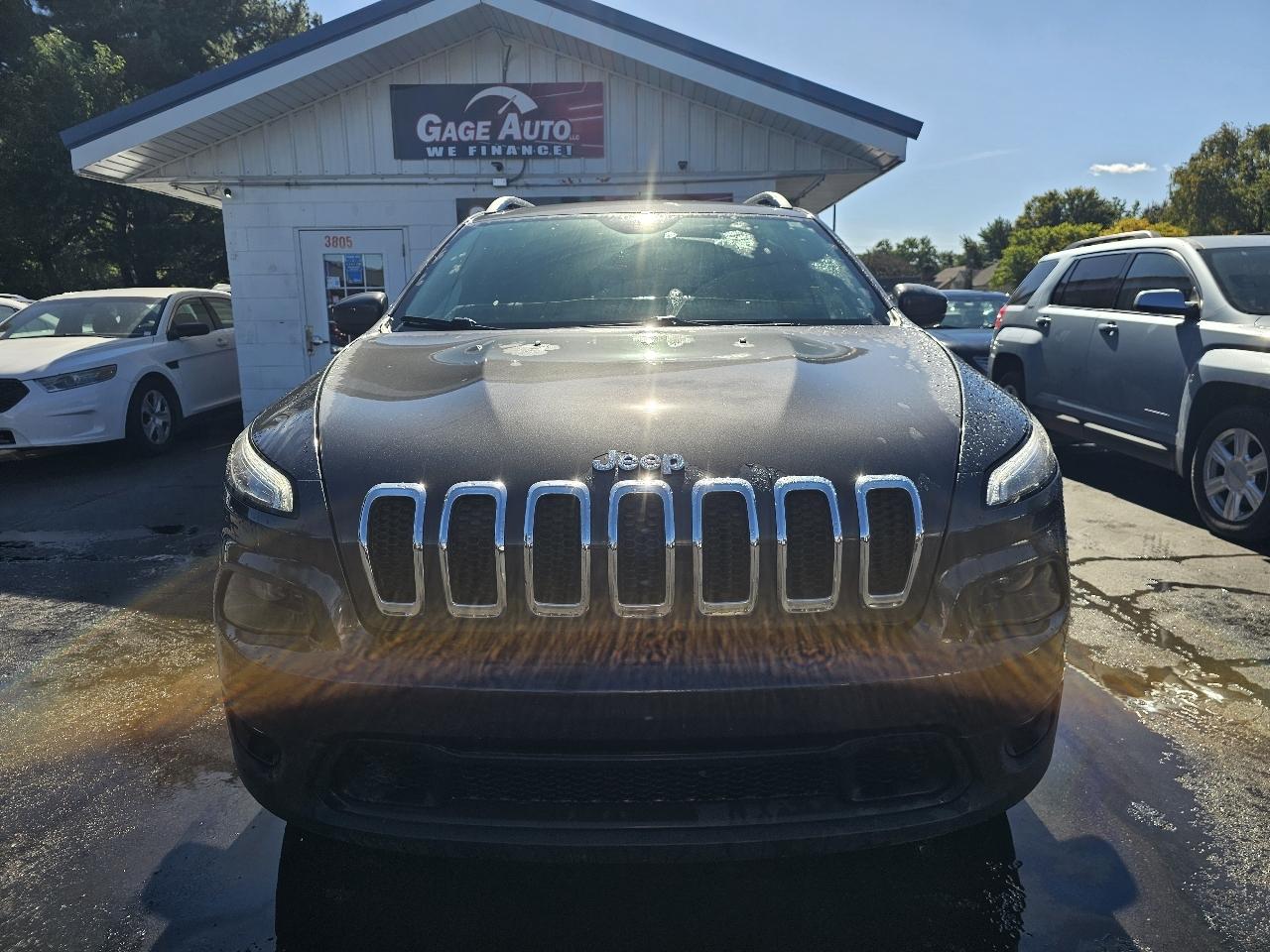 Jeep Cherokee Latitude 4WD 2016